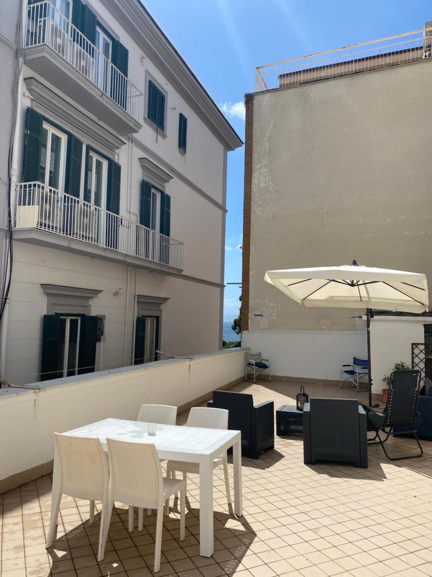 Casa Vacanza Vista Mare Chiaia Appartement Naples